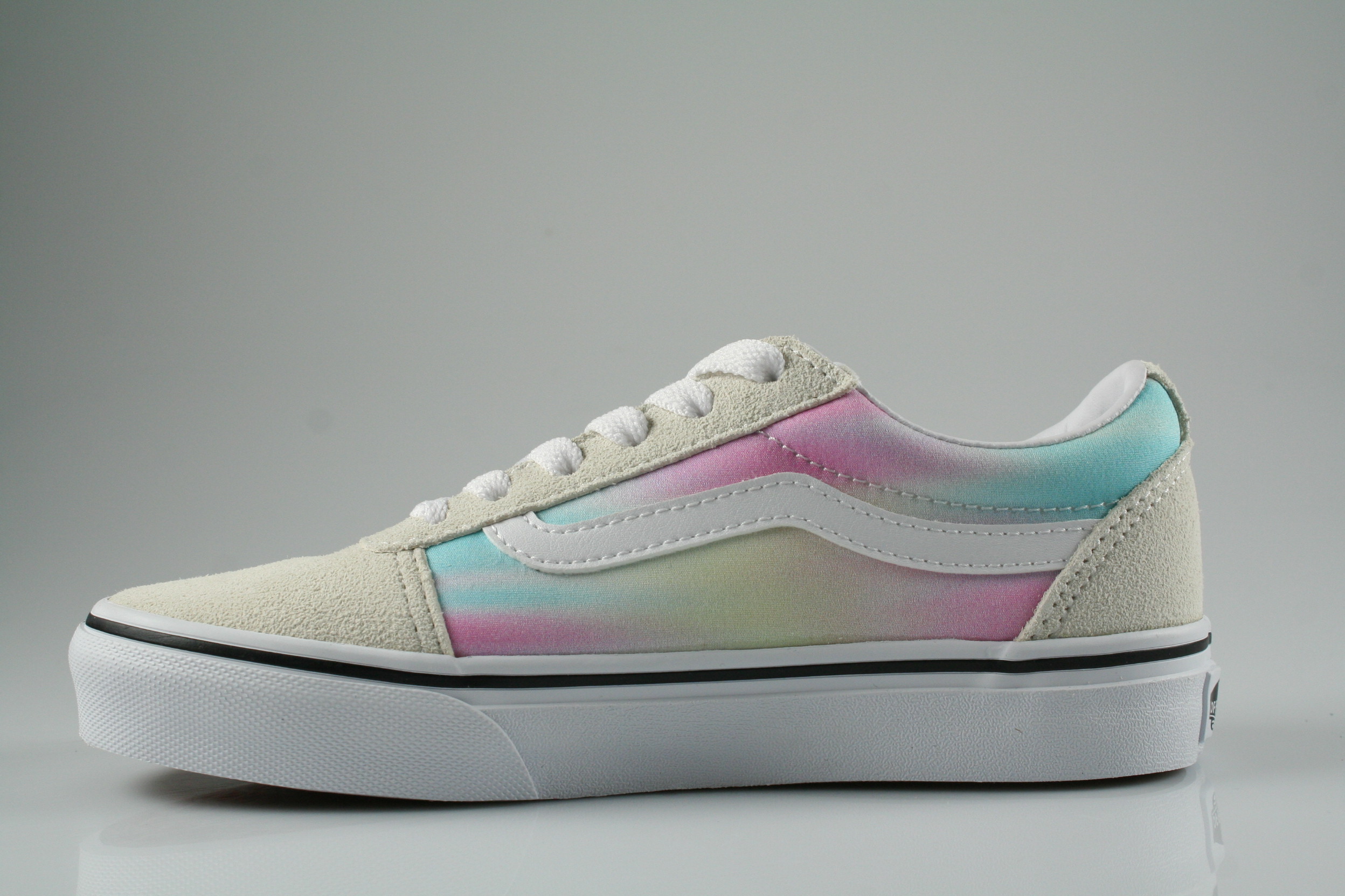 VANS - VN0A3TFWJBW1