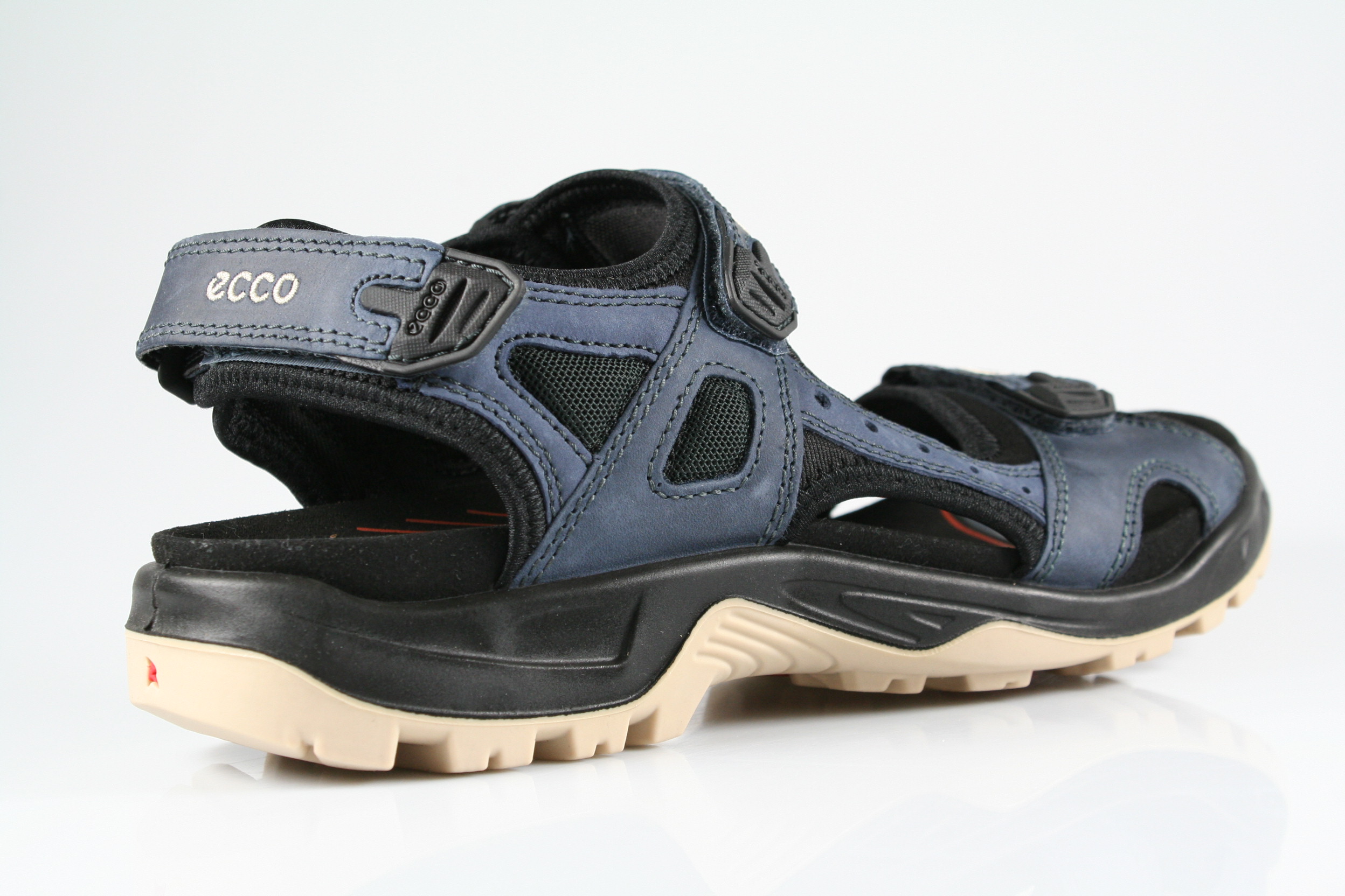 ECCO - 069564-02415